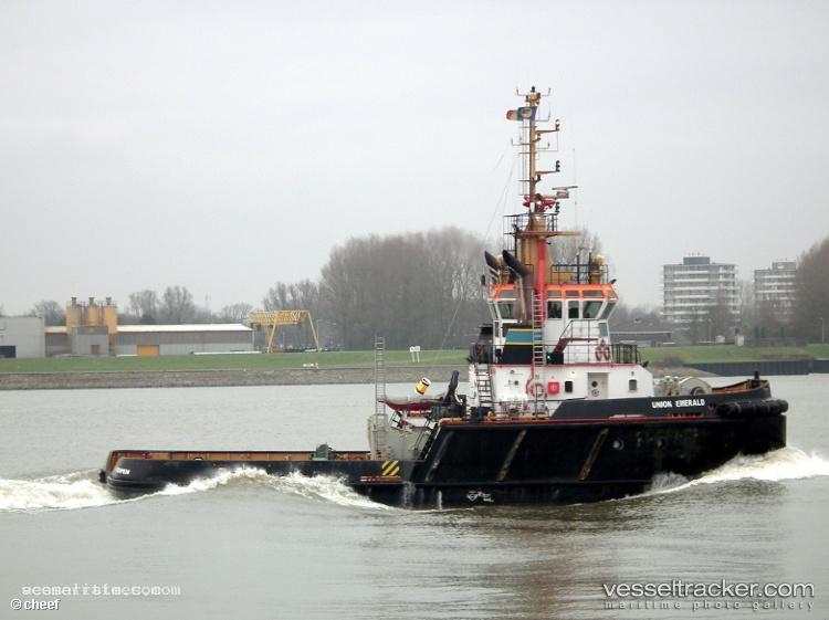 Vb-Emerald - Tug vessel registered in Belgium