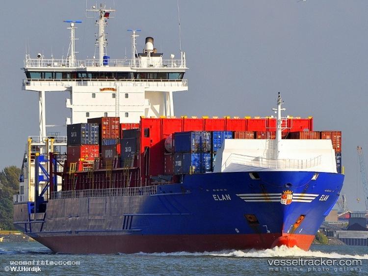 Wec-Van-Rijn - Container Ship vessel registered in Cyprus