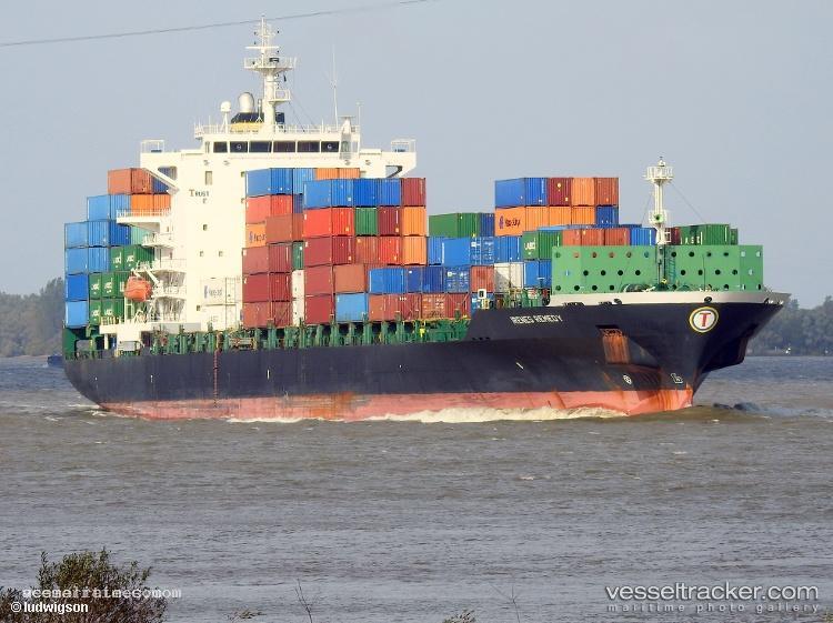 Irenes-Remedy - Container Ship vessel registered in Liberia