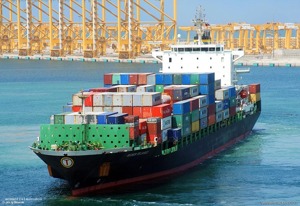 Ganta-Bhum - Container Ship vessel registered in Singapore