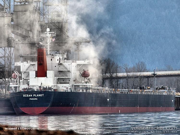 Apj-Indrani - Bulk Carrier vessel registered in India