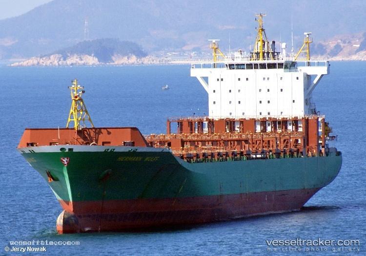 Msc-Tania - Container Ship vessel registered in Liberia