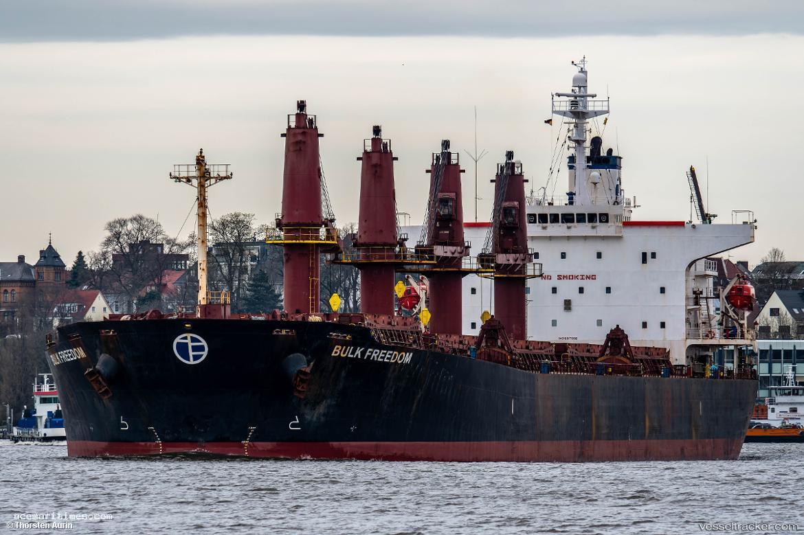 Bulk-Freedom - Bulk Carrier vessel registered in Panama