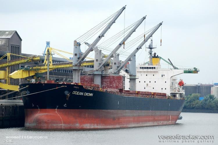 Ocean-Crown - Bulk Carrier vessel registered in Cyprus