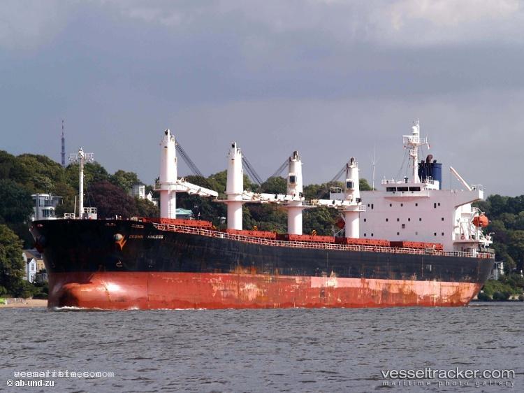 Newseas-Amber - Bulk Carrier vessel registered in Panama
