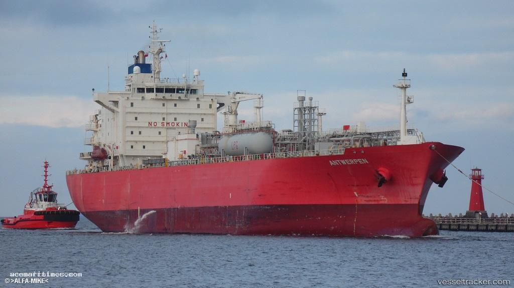 Antwerpen - Lpg Tanker vessel registered in Hong Kong