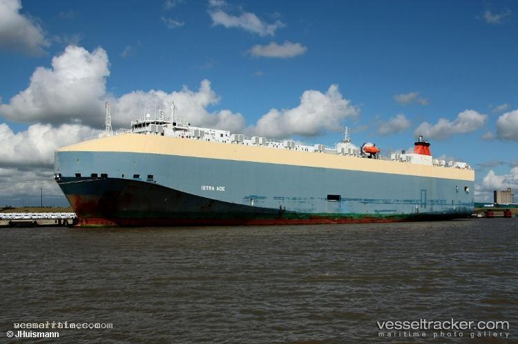 Istra-Ace - Vehicles Carrier vessel registered in Bahamas