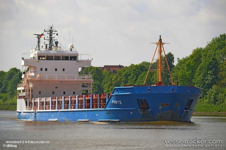 Grinna - Multi Purpose Carrier vessel registered in Norway