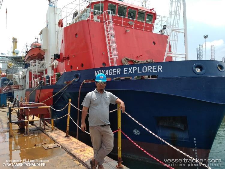 Voyager-Explorer - Research Vessel vessel registered in Indonesia