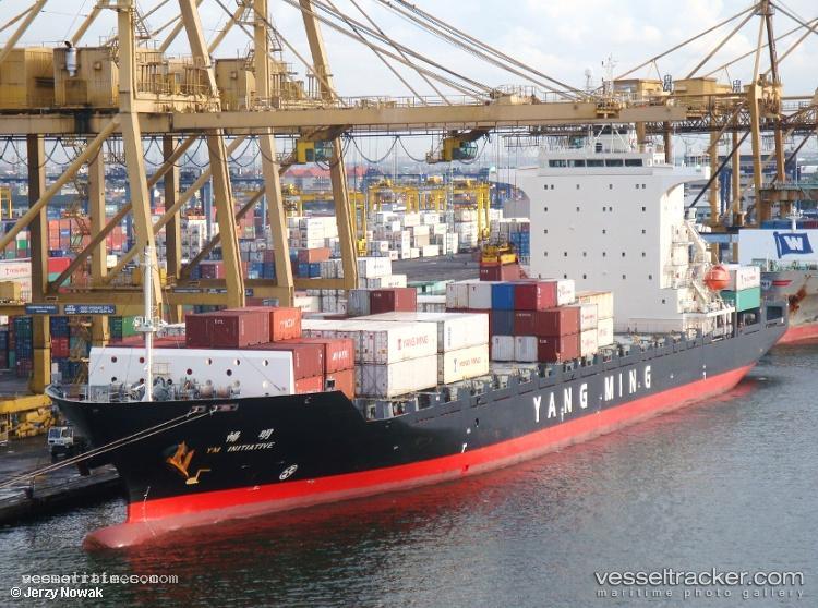 Ym-Initiative - Container Ship vessel registered in Liberia