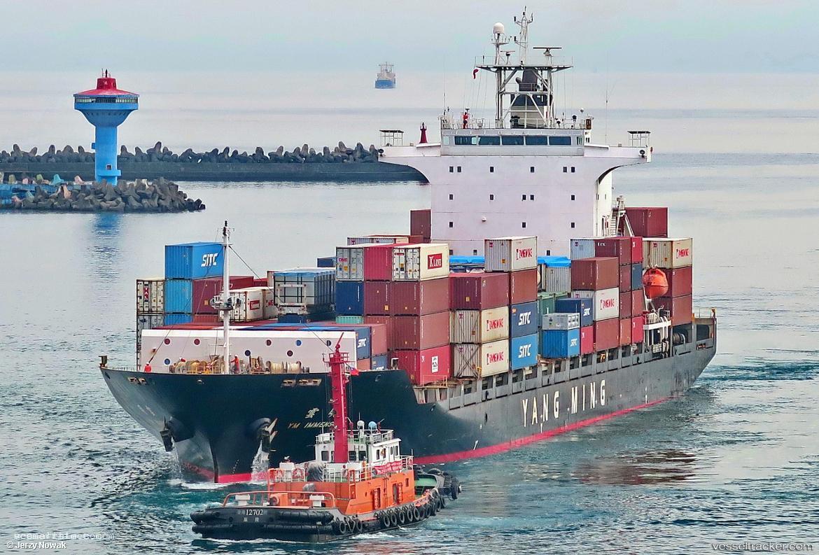 Ym-Immense - Container Ship vessel registered in Taiwan