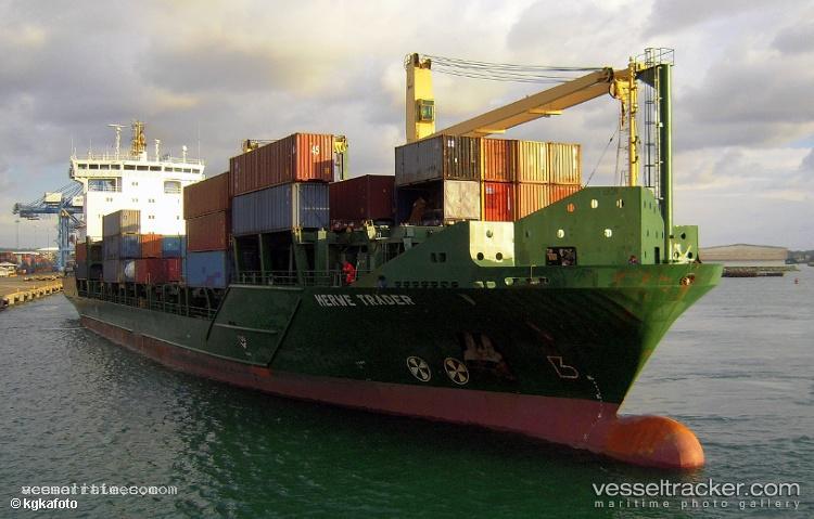 Msc-Amanda-F - Container Ship vessel registered in Portugal
