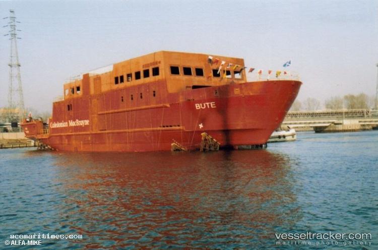 Bute - Passenger Ro Ro Cargo Ship vessel registered in United Kingdom