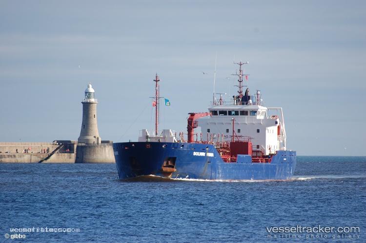 Solway-Fisher - Oil Products Tanker vessel registered in Bahamas