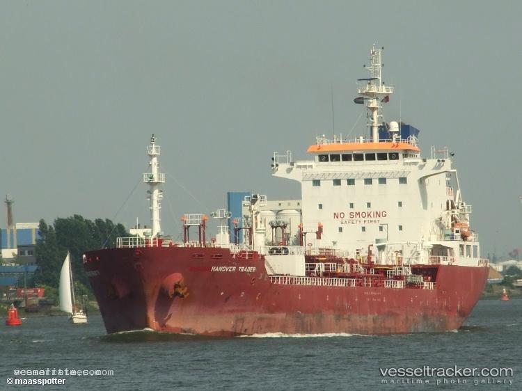 Easline-Zhangjiagang - Chemical Oil Products Tanker vessel registered in Panama