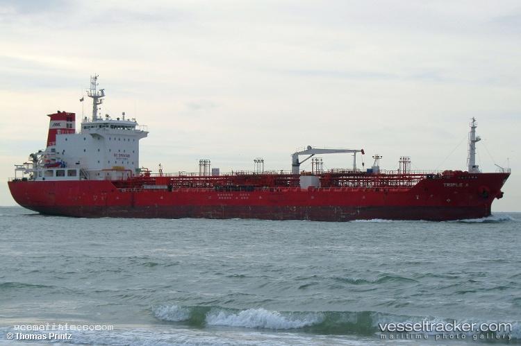 Kaponte - Chemical Oil Products Tanker vessel registered in Marshall Islands
