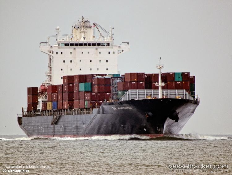 Vancouver-Star - Container Ship vessel registered in Marshall Islands