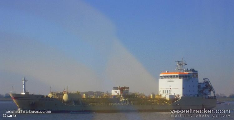 Mv-Seaven-Progress - Cement Carrier vessel registered in Greece