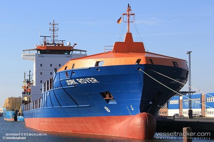 Fine-Schepers - Container Ship vessel registered in Portugal