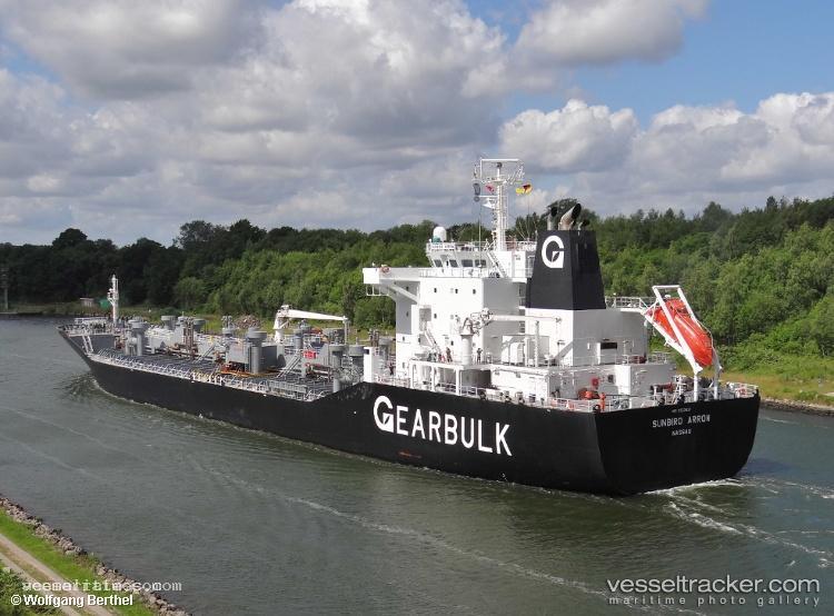 Sunbird-Arrow - Bitumen Tanker vessel registered in Bahamas
