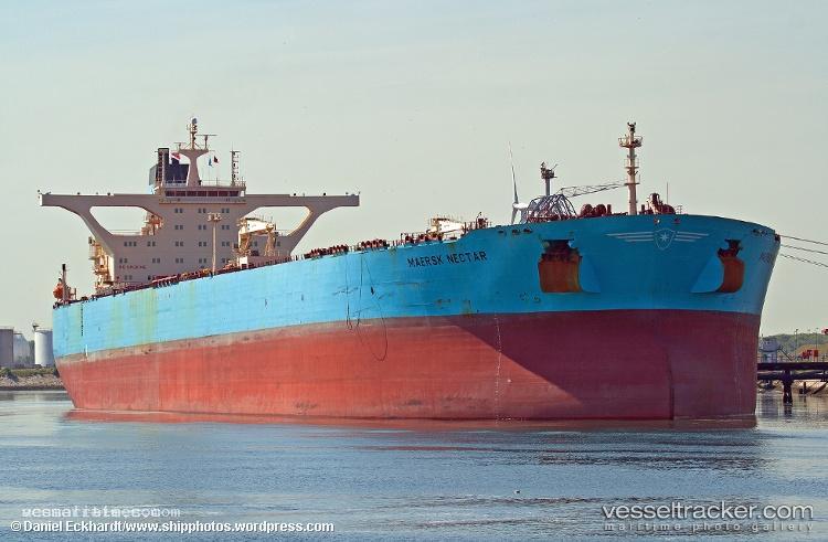 Plata-Singapore - Crude Oil Tanker vessel registered in Liberia