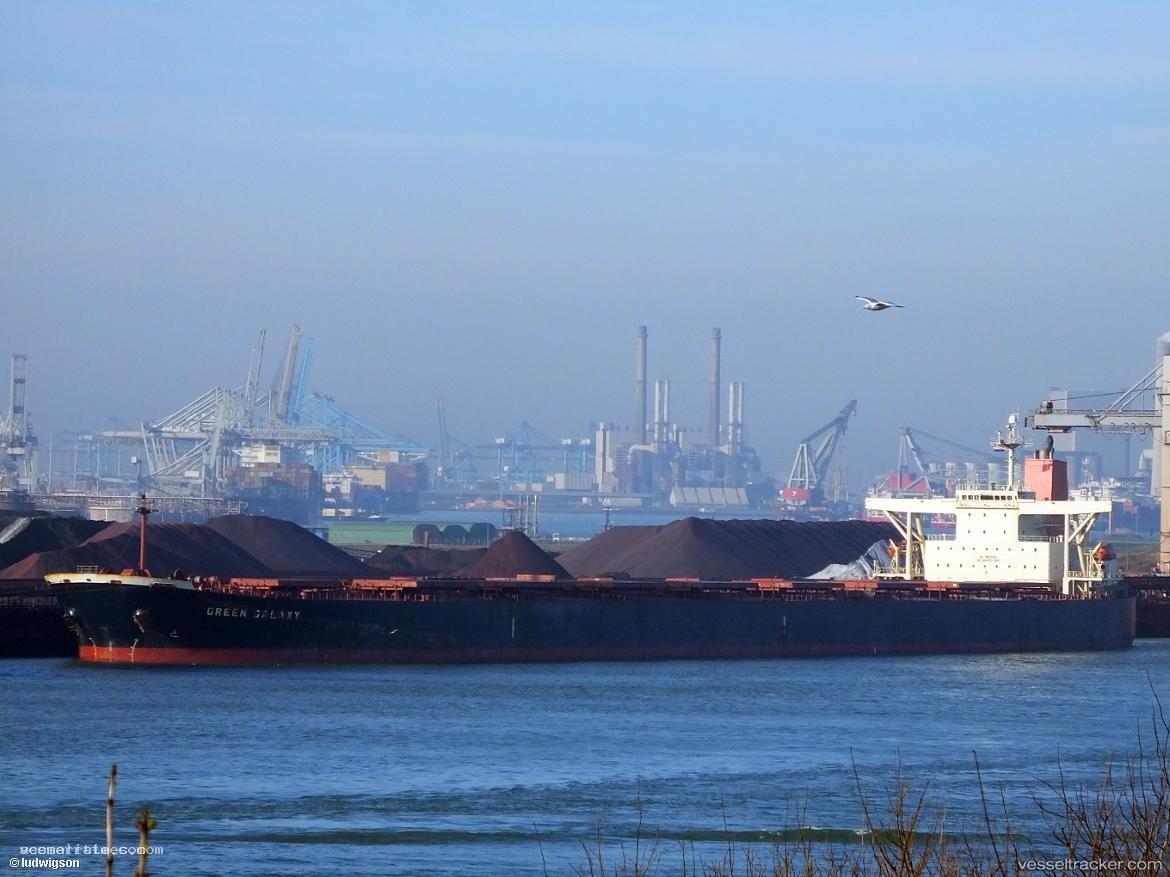 Green-Galaxy - Bulk Carrier vessel registered in Panama