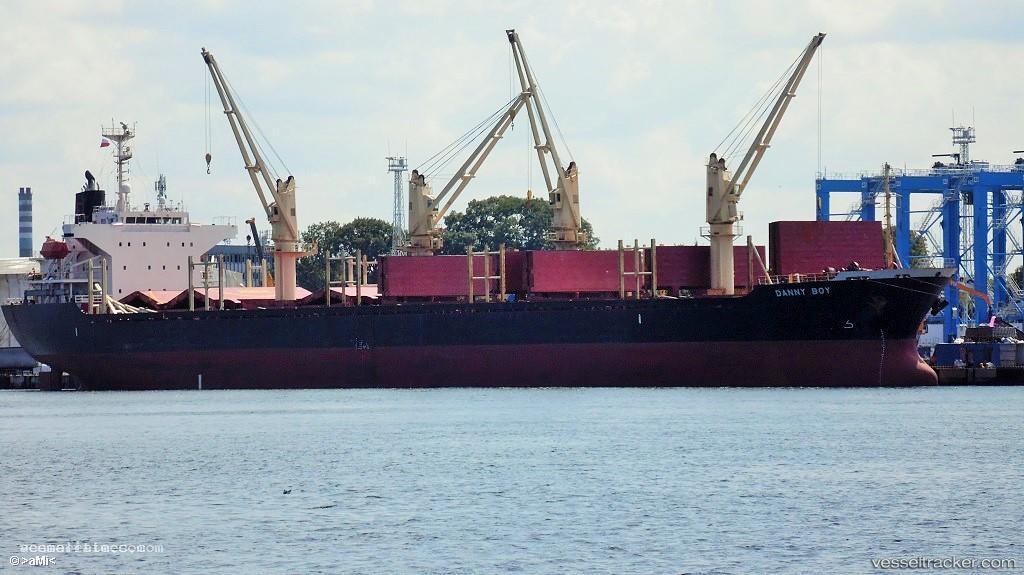 Danny-Boy - Bulk Carrier vessel registered in Bahamas