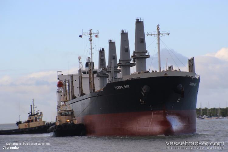 Tampa-Bay - Bulk Carrier vessel registered in Hong Kong