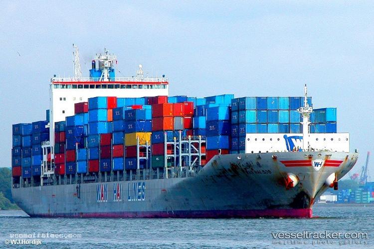 Wan-Hai-509 - Container Ship vessel registered in Singapore