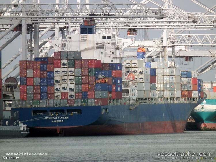Ren-Jian-10 - Container Ship vessel registered in China