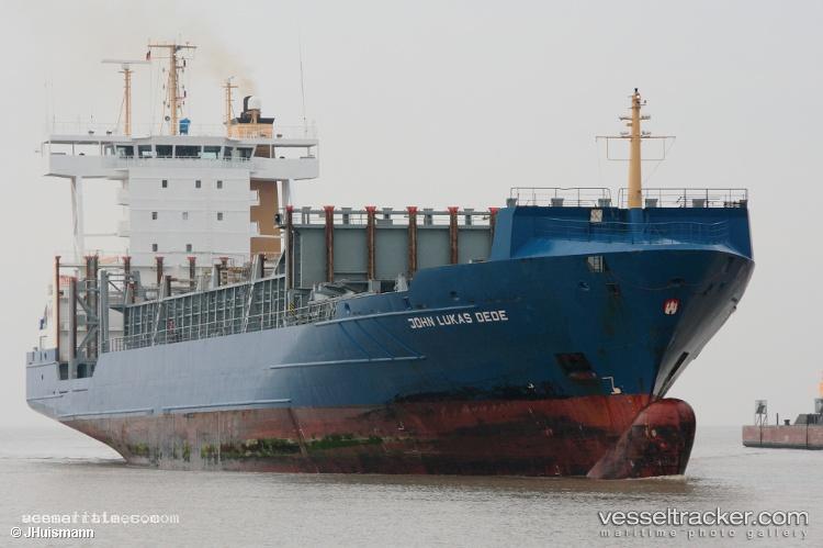 Trouper - Container Ship vessel registered in Portugal