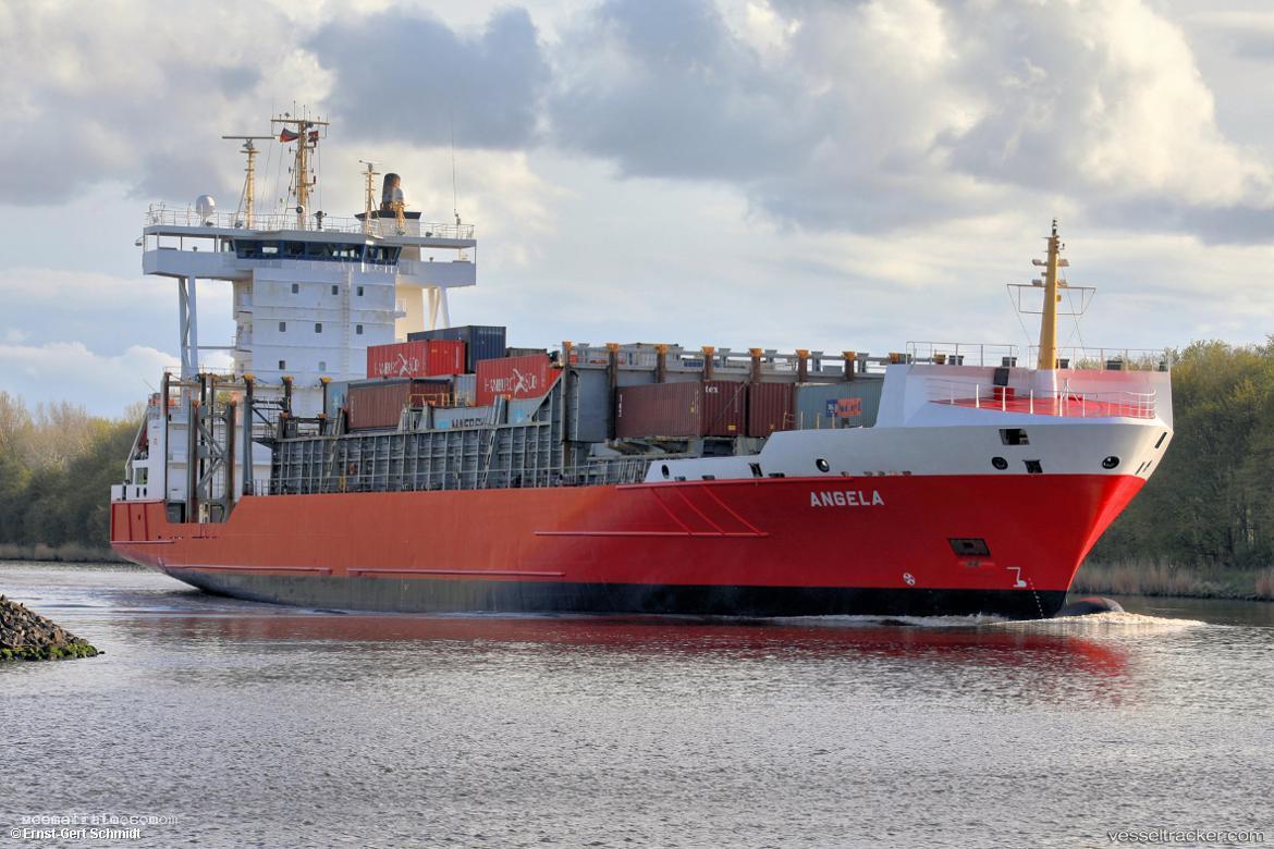 Eli-A - Container Ship vessel registered in Portugal