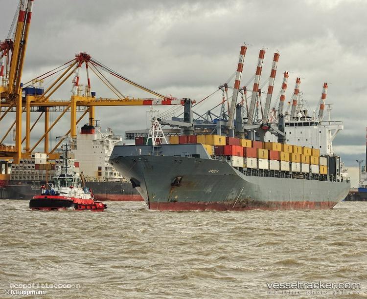 Msc-Makalu-Iii - Container Ship vessel registered in Liberia