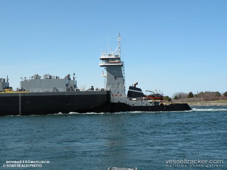 Capt-Hagen - Pusher Tug vessel registered in United States of America