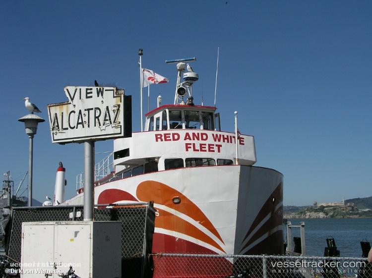 Harris - Offshore Tug Supply Ship vessel registered in Panama