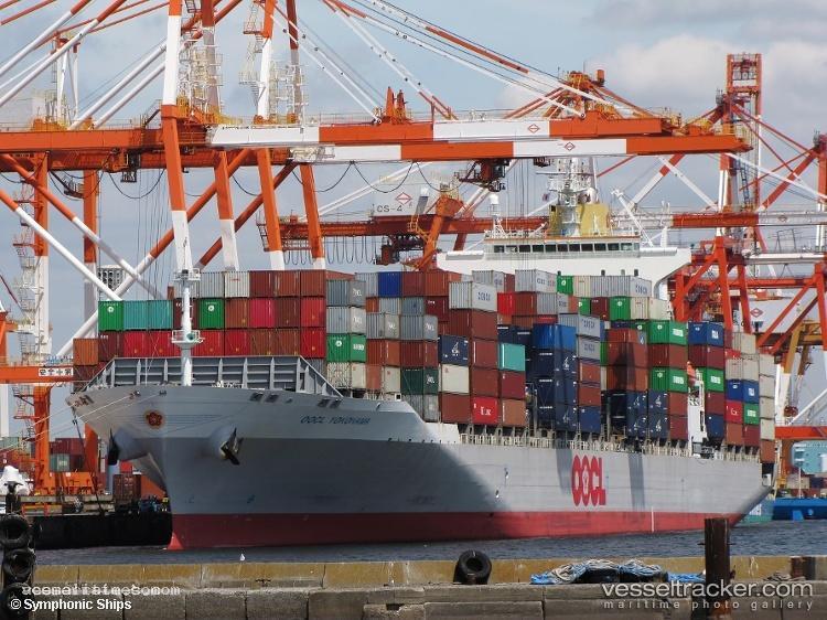 Oocl-Yokohama - Container Ship vessel registered in Hong Kong