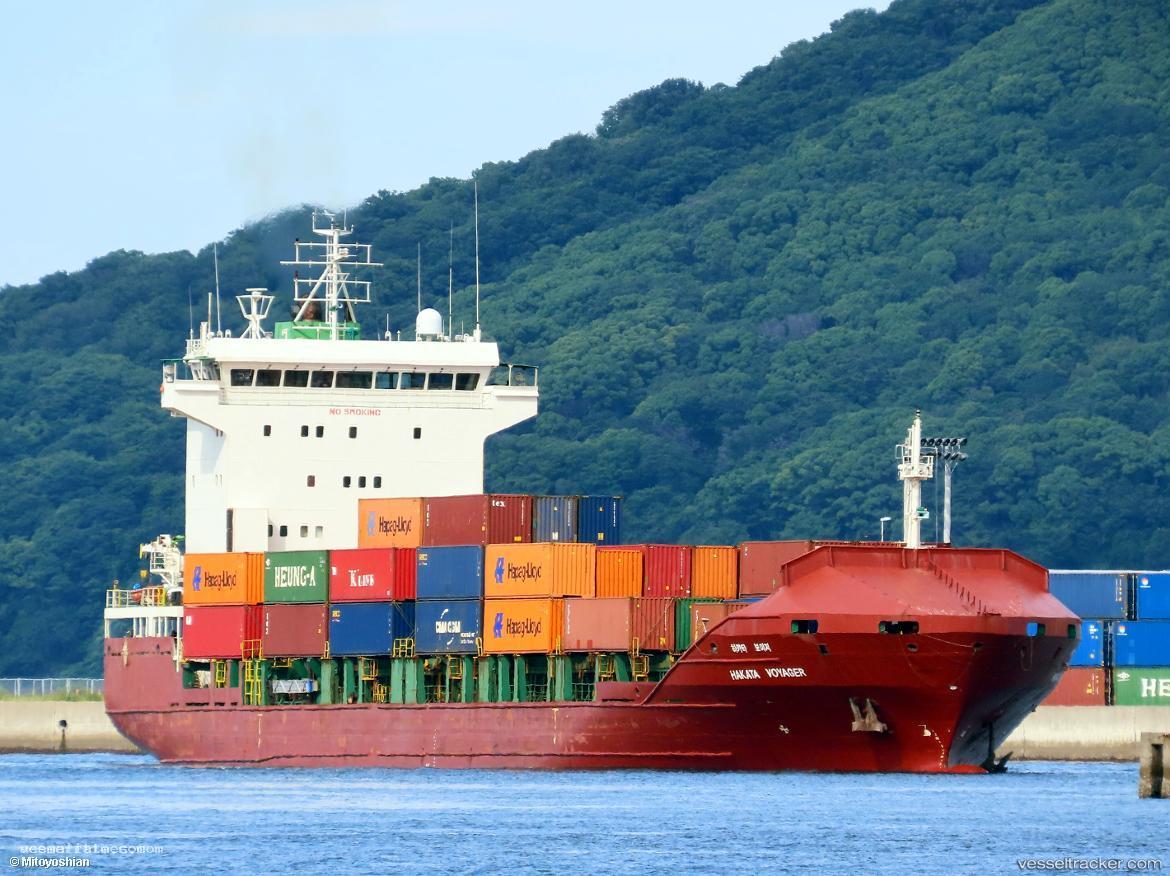 Hakata-Voyager - Container Ship vessel registered in South Korea