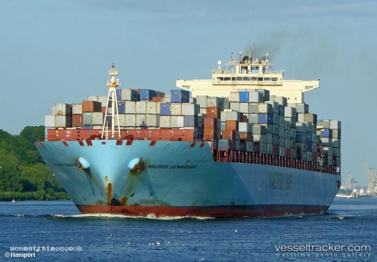 Luanda-Express - Container Ship vessel registered in Liberia