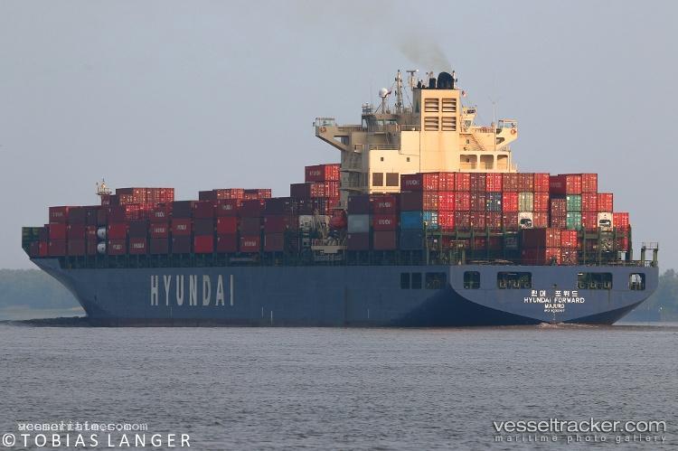 Hyundai-Forward - Container Ship vessel registered in Marshall Islands