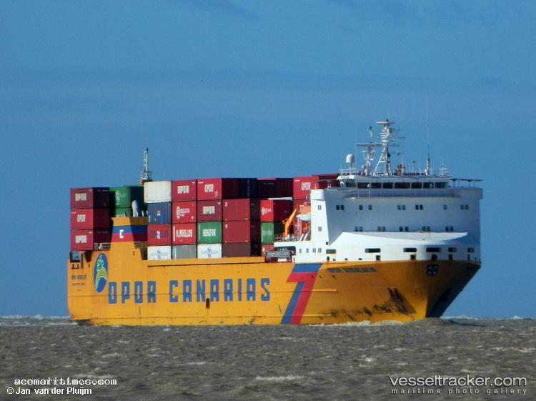 Canarias-Express - Ro Ro Cargo Ship vessel registered in Portugal