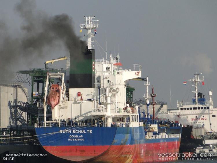Ls-Venus - Chemical Oil Products Tanker vessel registered in Panama
