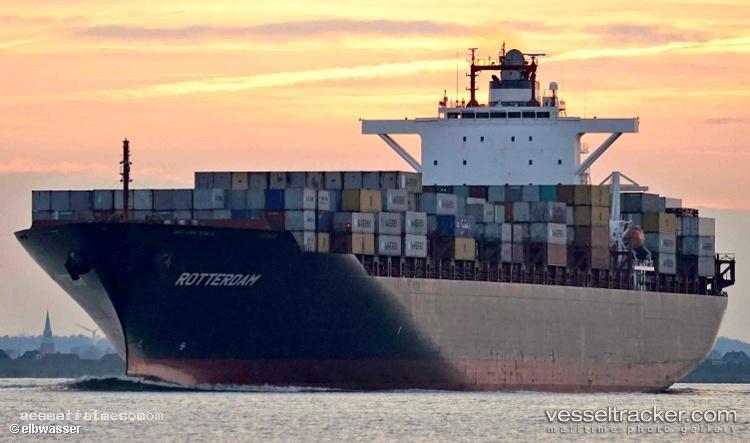 Suape-Express - Container Ship vessel registered in Liberia