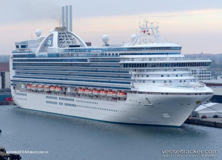 Emerald-Princess - Cruise Ship vessel registered in Bermuda