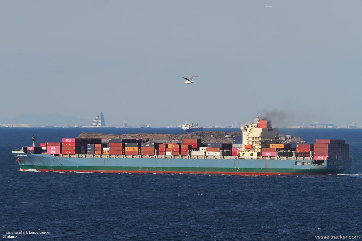 Mol-Explorer - Container Ship vessel registered in Panama