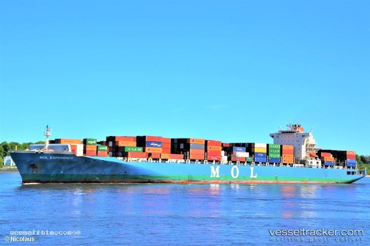 Mol-Experience - Container Ship vessel registered in Panama