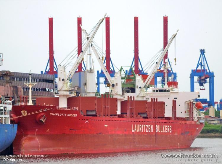 Puget-Sound - Bulk Carrier vessel registered in Hong Kong
