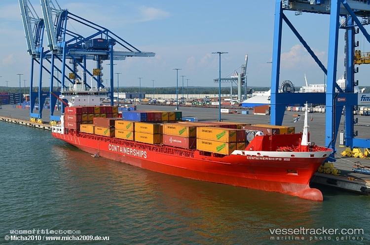 Containerships-Viii - Container Ship vessel registered in Germany