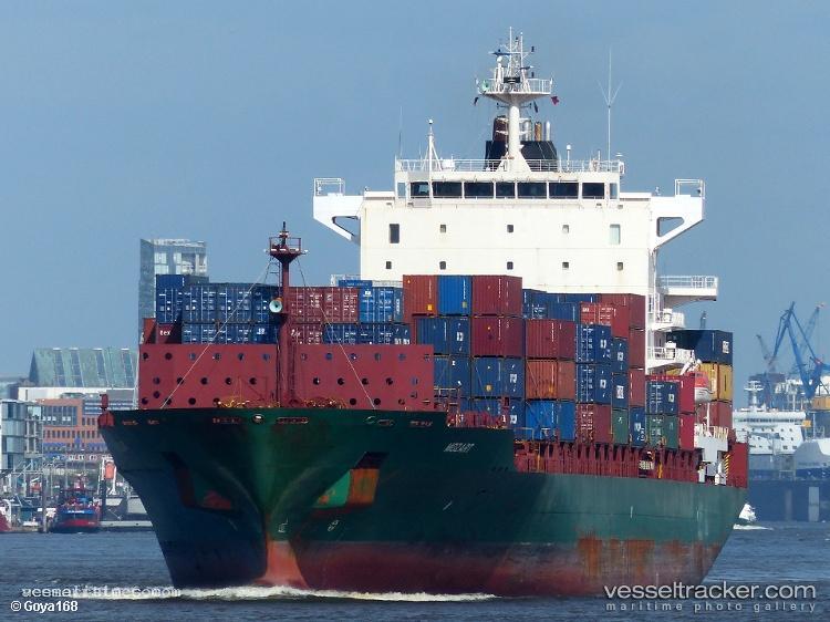 Gsl-Mercer - Container Ship vessel registered in Liberia