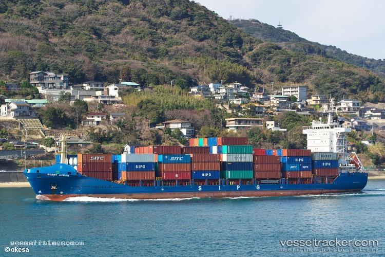 Glory-Ocean - Container Ship vessel registered in Hong Kong