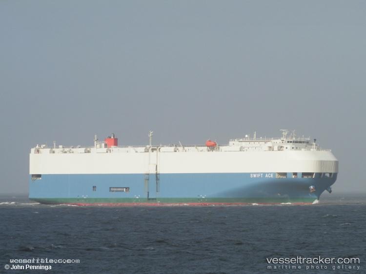 Swift-Ace - Vehicles Carrier vessel registered in Bahamas